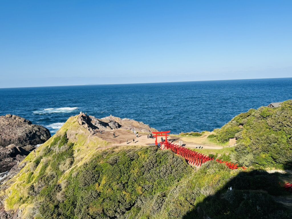 山口県長門市「元乃隅神社」