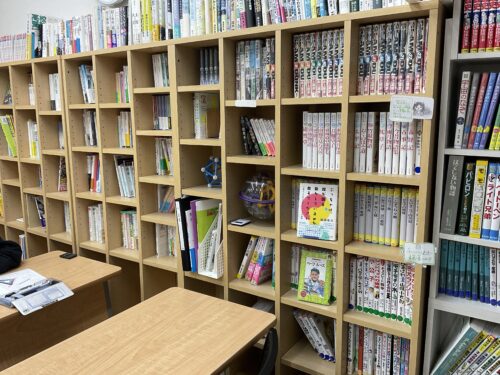 Willbe図書館の本棚